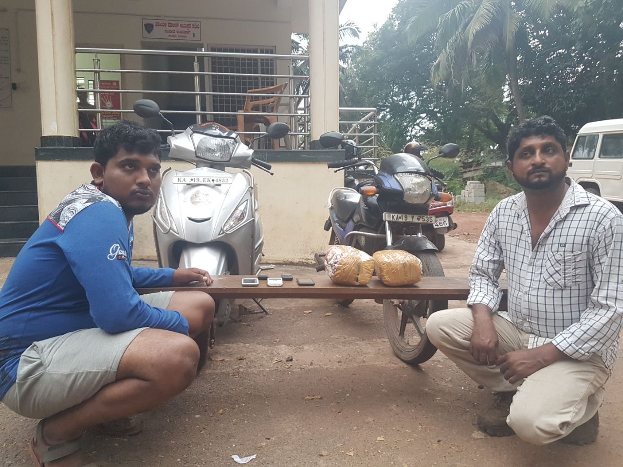 ಗಾಂಜಾ ಮಾರಾಟ: ಆರೋಪಿಗಳ ಬಂಧನ